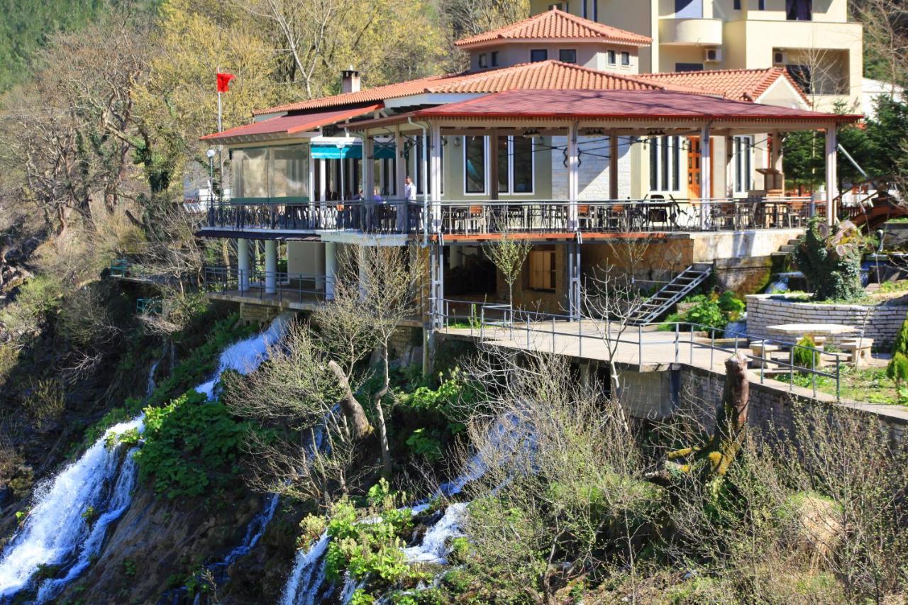 Hotel Gryka E Kelcyres Extérieur photo