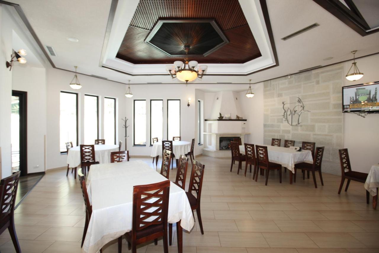 Hotel Gryka E Kelcyres Extérieur photo